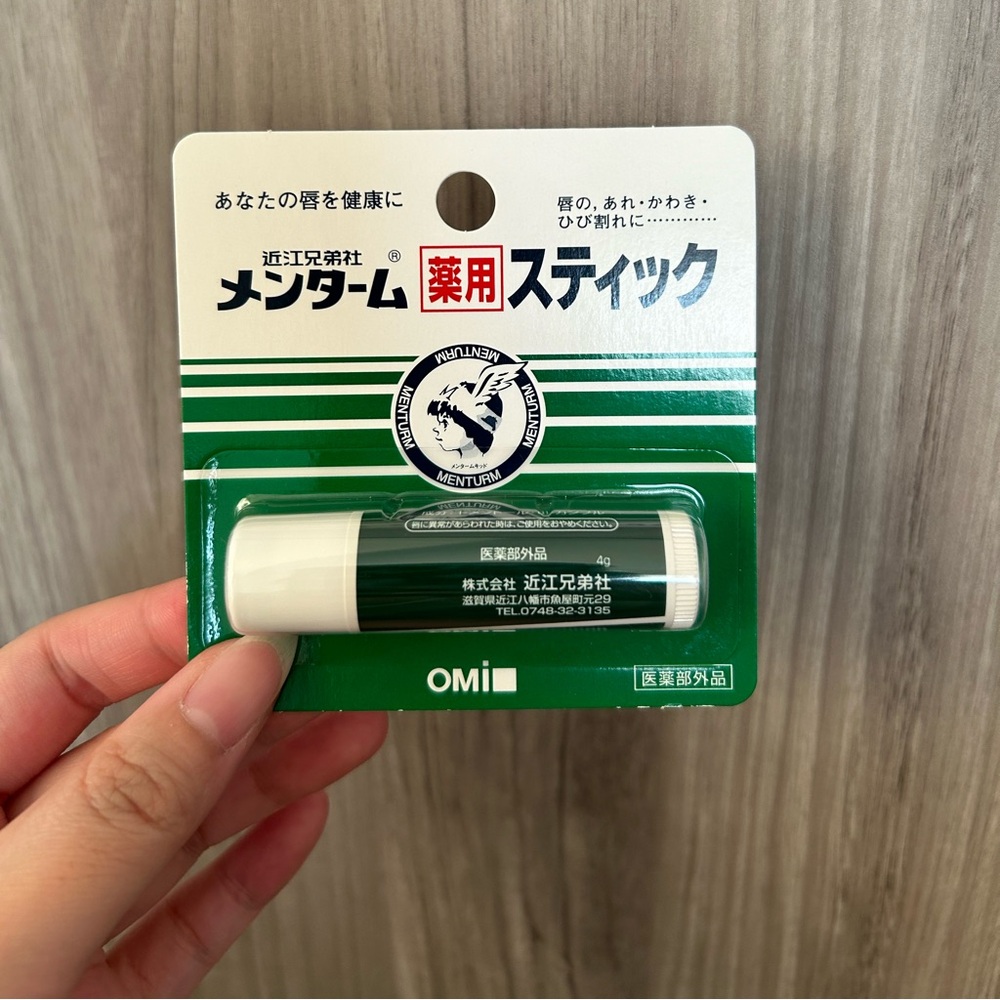 OMI menturm lip balm with menthol